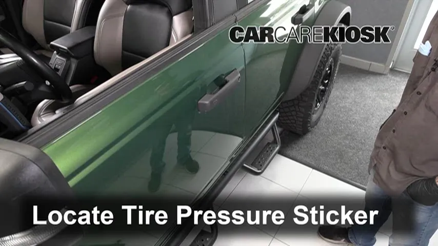 2022 Ford Bronco Black Diamond 2.7L V6 Turbo Pneus et roues Vérifier la pression des pneus